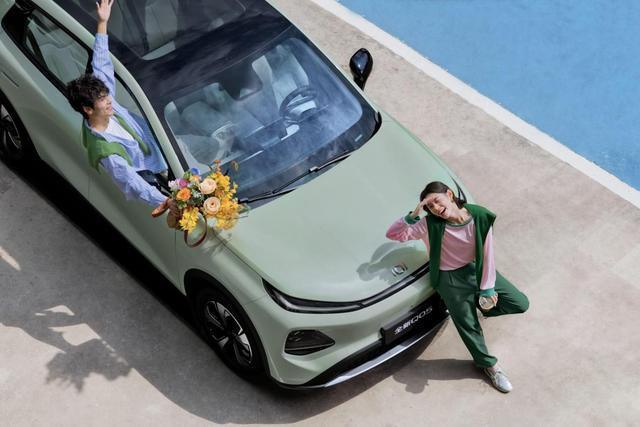 光雷达SUV长安启源Q05如何做到新葡京娱乐场app799万起的激(图3)